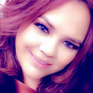 Meet your Posher, Suzanne